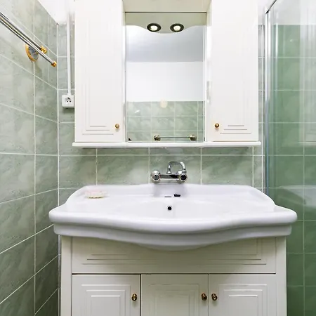 A Nostalgic Getaway In Plovdiv's Historic Quarter By Flat Mаnager Apartment *