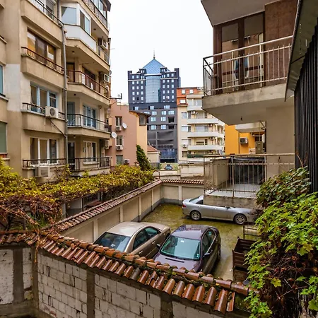 A Nostalgic Getaway In Plovdiv's Historic Quarter By Flat Mаnager Apartment Plovdiv