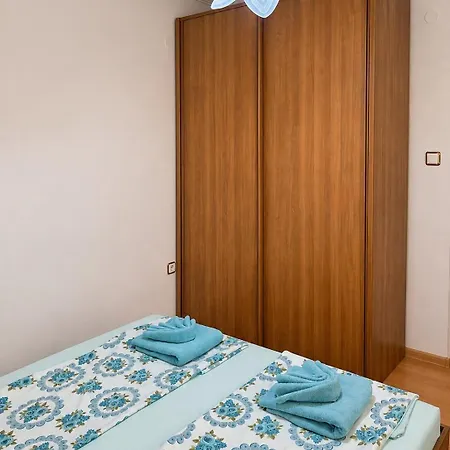 A Nostalgic Getaway In Plovdiv's Historic Quarter By Flat Mаnager