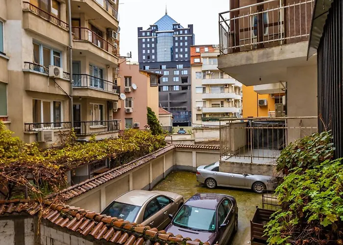 A Nostalgic Getaway In Plovdiv's Historic Quarter By Flat Mаnager Apartment Plovdiv