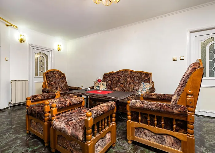 A Nostalgic Getaway In Plovdiv's Historic Quarter By Flat Mаnager Apartment Plovdiv